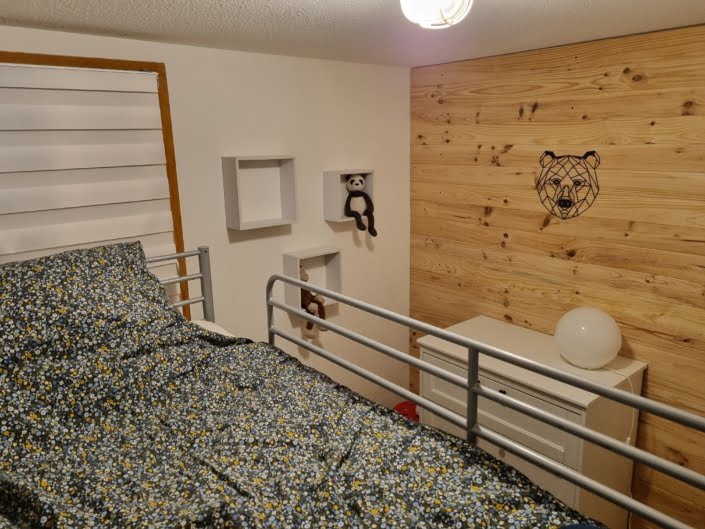 Chalet 96 children's room with bunk beds overview photo